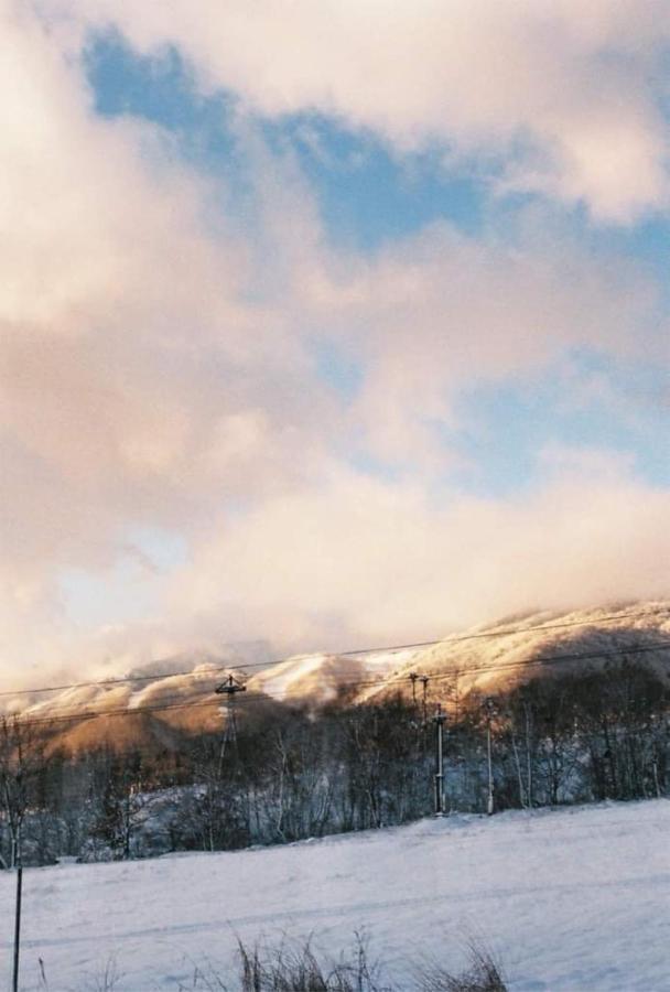 Sunshine Hakuba Ski-To-Door Exterior foto